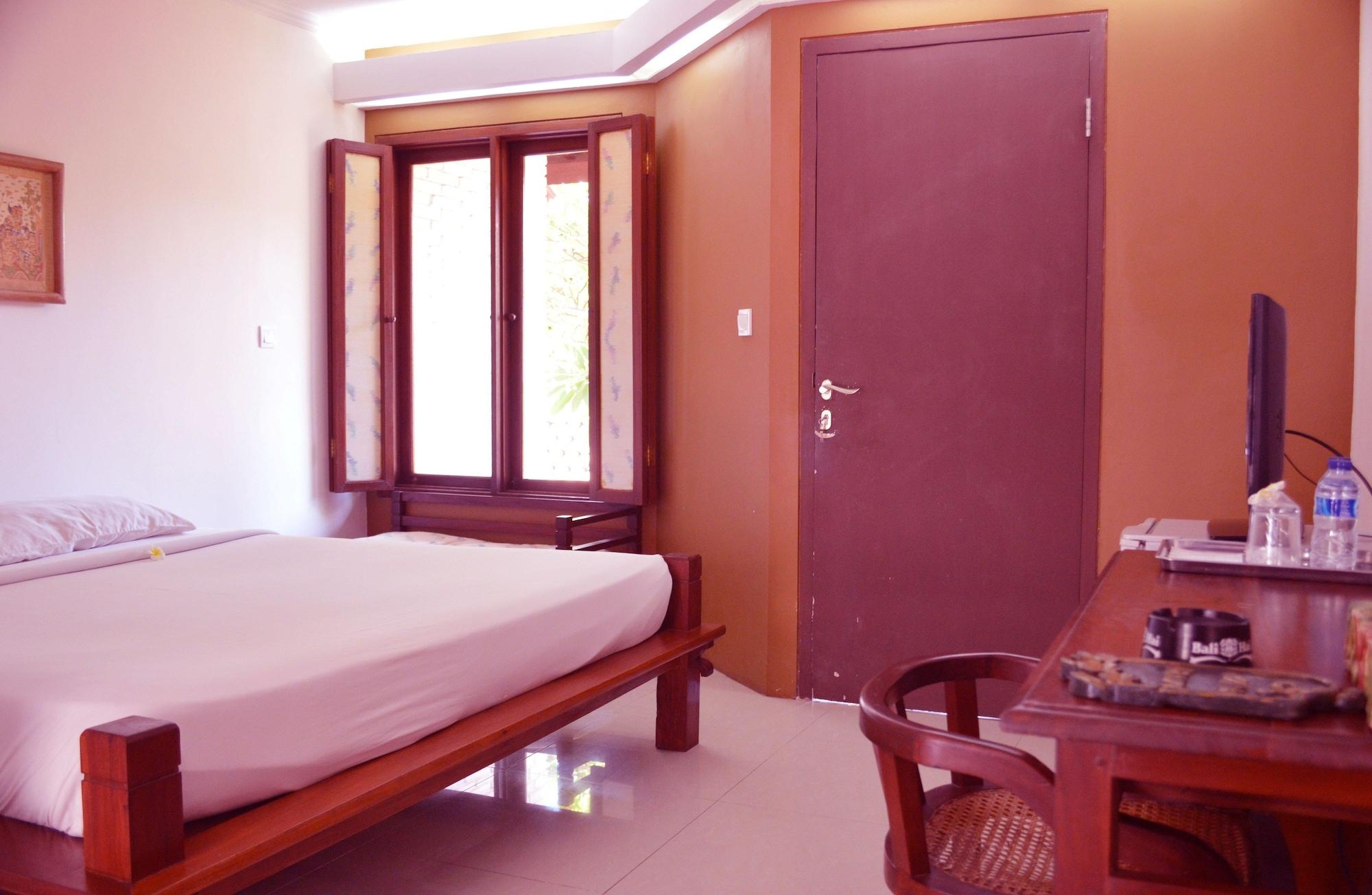Legian Balisani Padma Hotel מראה חיצוני תמונה