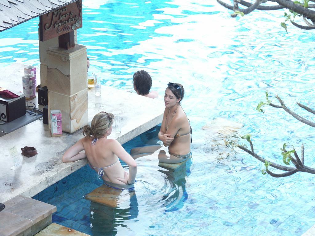 Legian Balisani Padma Hotel מראה חיצוני תמונה